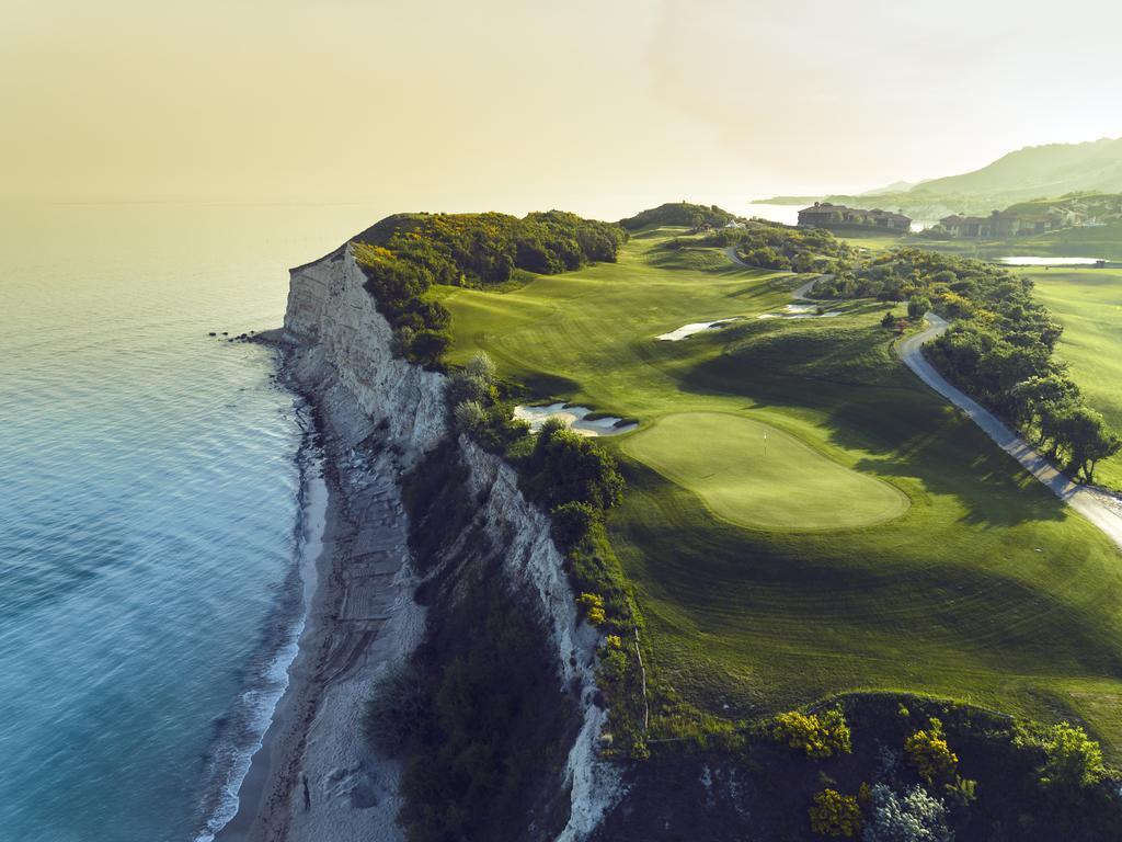 Thracian Cliffs Golf & Beach Resort Kavarna Dış mekan fotoğraf
